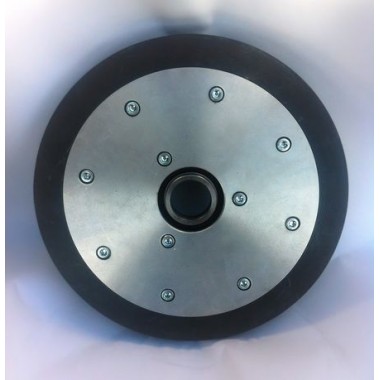 Ролик накопителя DUS 4524 d 300 в сборе с бандажом Ролик накопителя DUS 4524 d 300 в сборе с бандажом